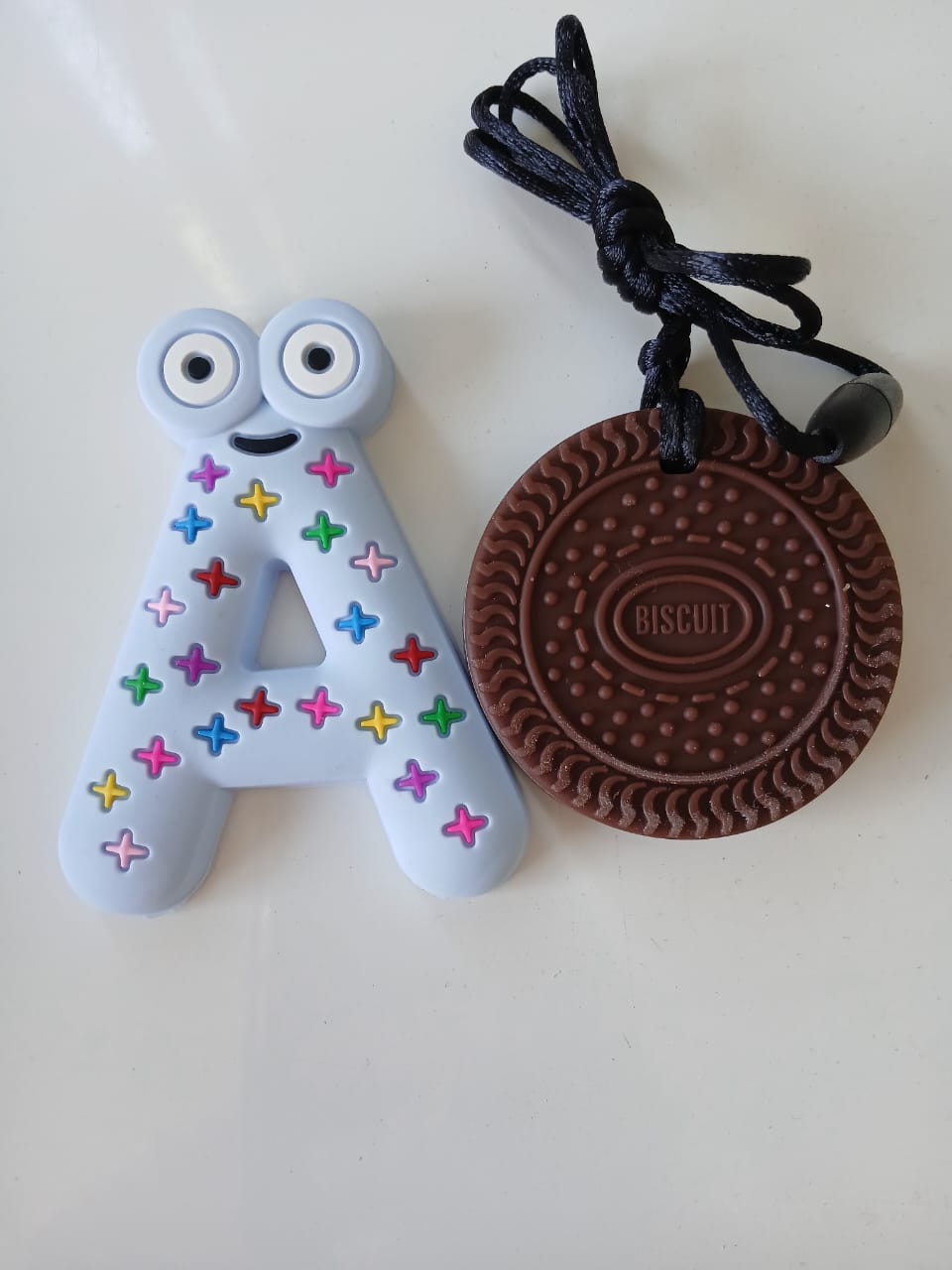 GourmetBubs Teething Duo: Choco-Biscuit & Alphabet Smile